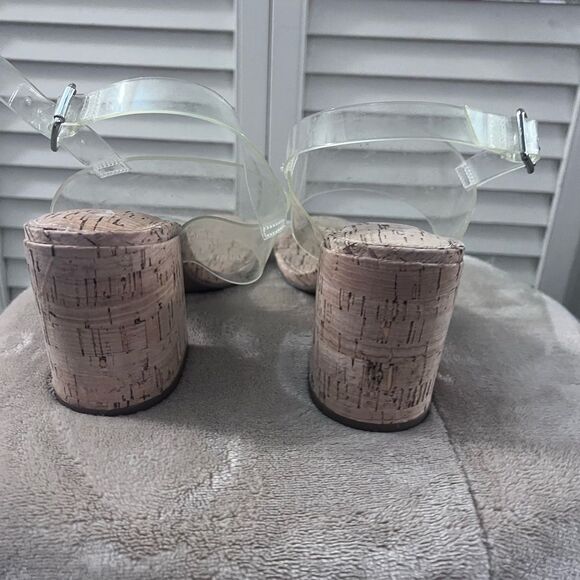 Kelly & Katie Cream Tan Heeled Sandals - Picture 6 of 14